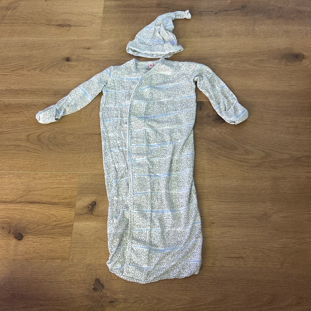 Magnetic Me Sleep sack with hat